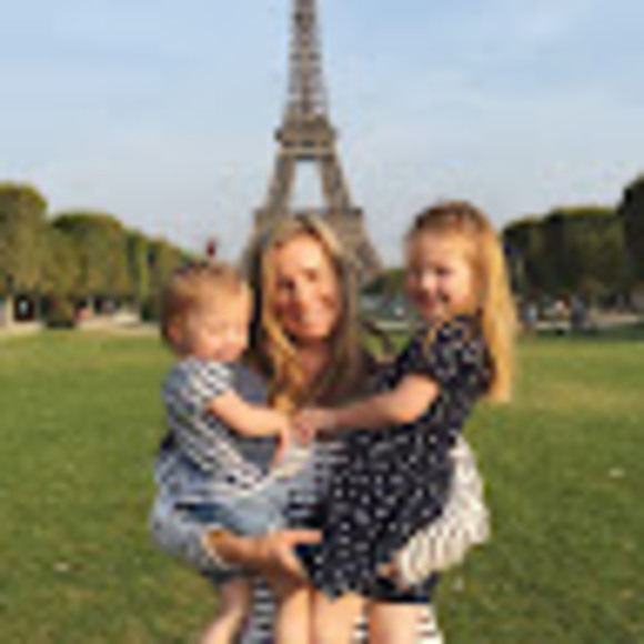 Meet your Posher, Erika - Picture 1 of 1